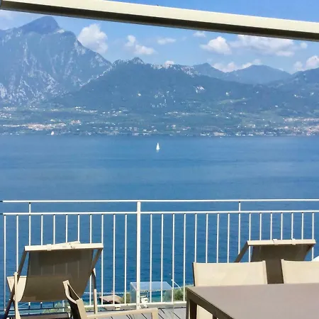 La Mignon - Terrazza Torri Del Benaco